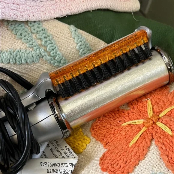 INStyler Silver Hair Styling Tool - Picture 2 of 2